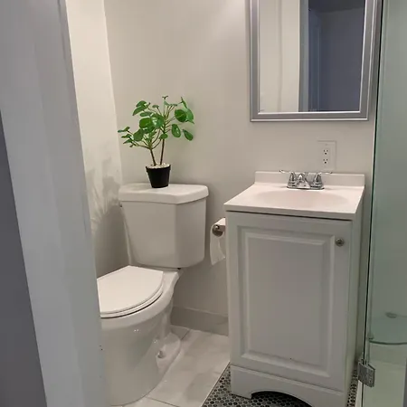 Hummingbird'S Retreat-One Bedroom-Private Bath-Private Entry Door Las Vegas Exterior photo