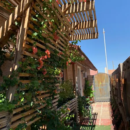 Hummingbird'S Retreat-One Bedroom-Private Bath-Private Entry Door Las Vegas Exterior photo