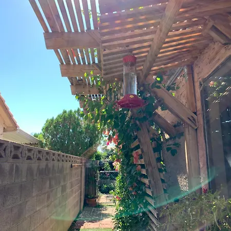 Hummingbird'S Retreat-One Bedroom-Private Bath-Private Entry Door Las Vegas Exterior photo
