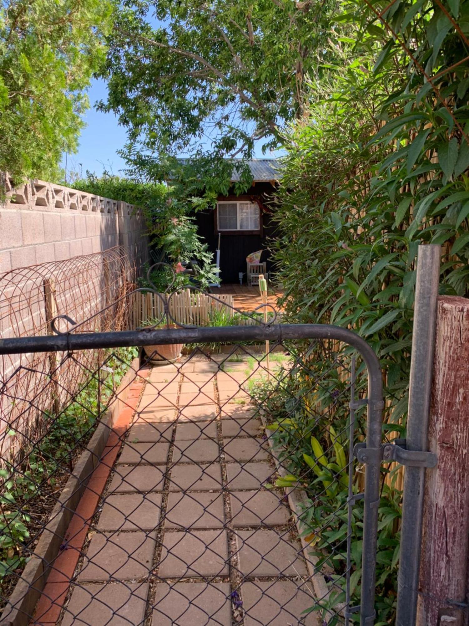Privatunterkunft Hummingbird's Retreat-one Bedroom-private Bath-private Entry Door Las Vegas